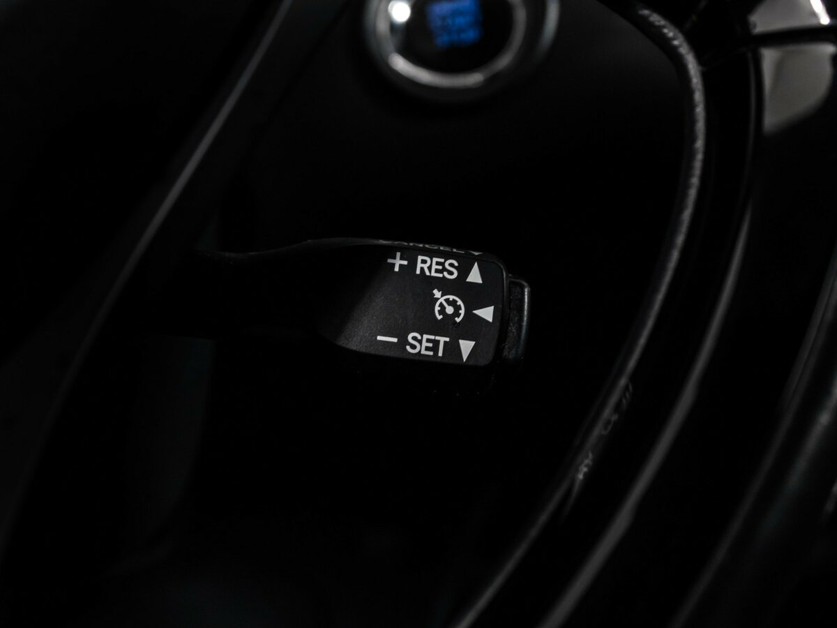 Toyota C-HR с пробегом — 2019 год. Фото: #15