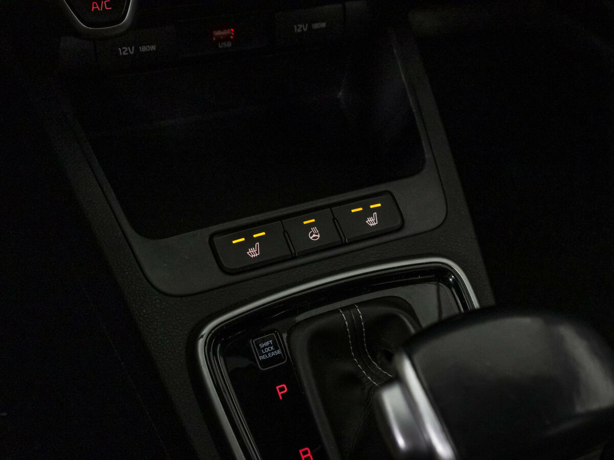 Kia Rio с пробегом — 2021 год. Фото: #12