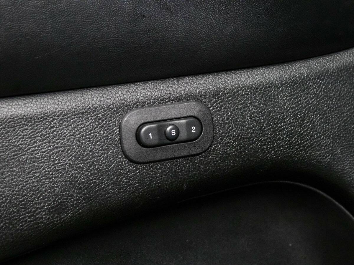 Jeep Grand Cherokee с пробегом — 2014 год. Фото: #14