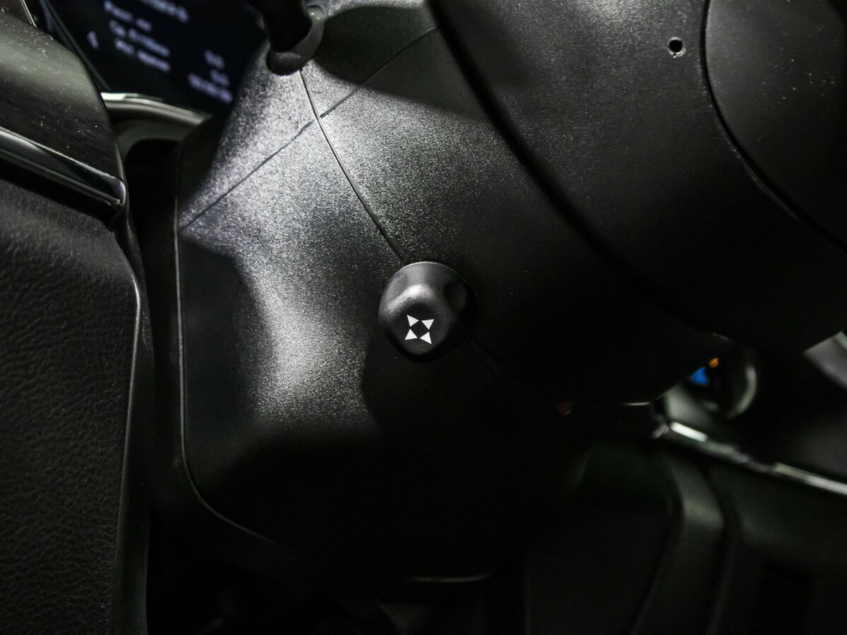 Jeep Grand Cherokee с пробегом — 2014 год. Фото: #15