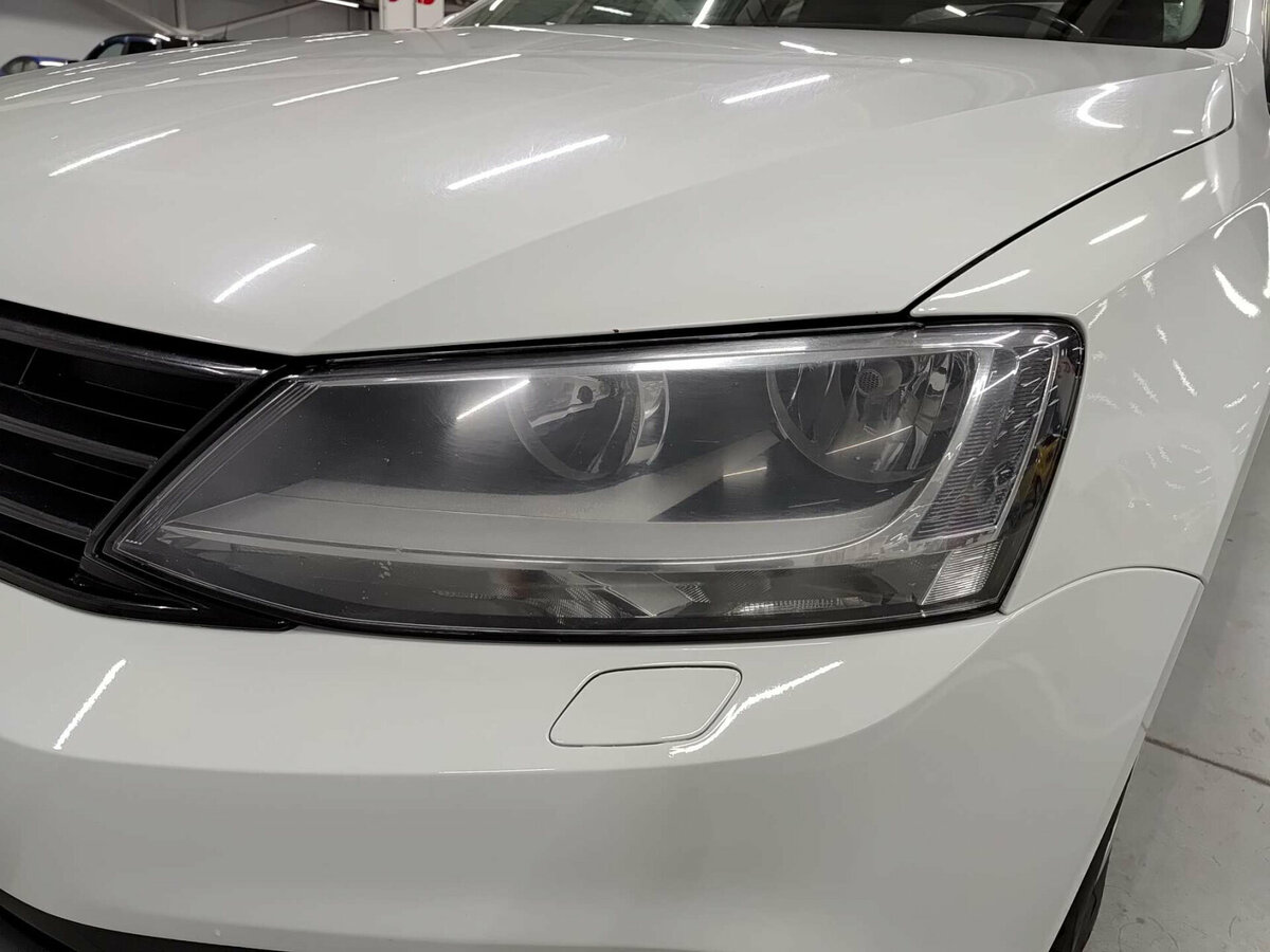 Volkswagen Jetta с пробегом — 2016 год. Фото: #15