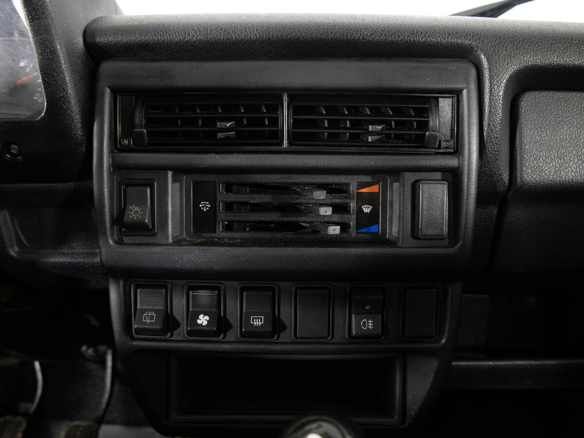 Lada (ВАЗ) 2131 (4x4) с пробегом — 2014 год. Фото: #9