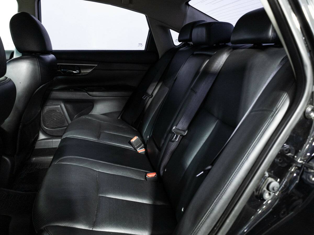 Nissan Teana с пробегом — 2015 год. Фото: #8
