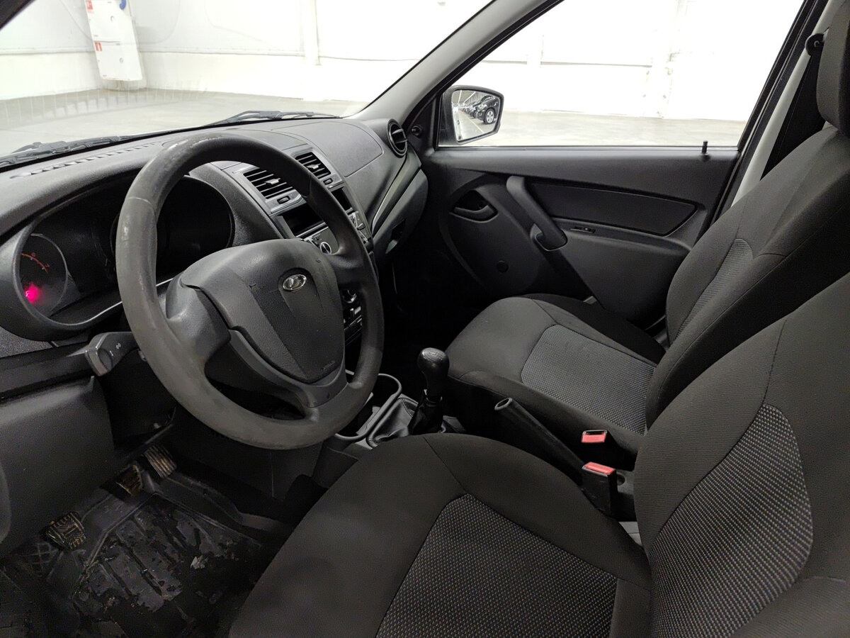 Lada (ВАЗ) Granta с пробегом — 2019 год. Фото: #13