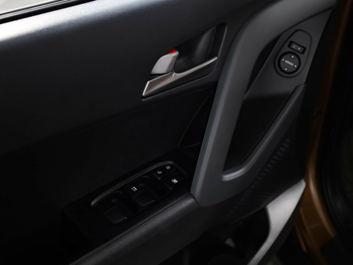 Hyundai Creta с пробегом — 2018 год. Фото: #11