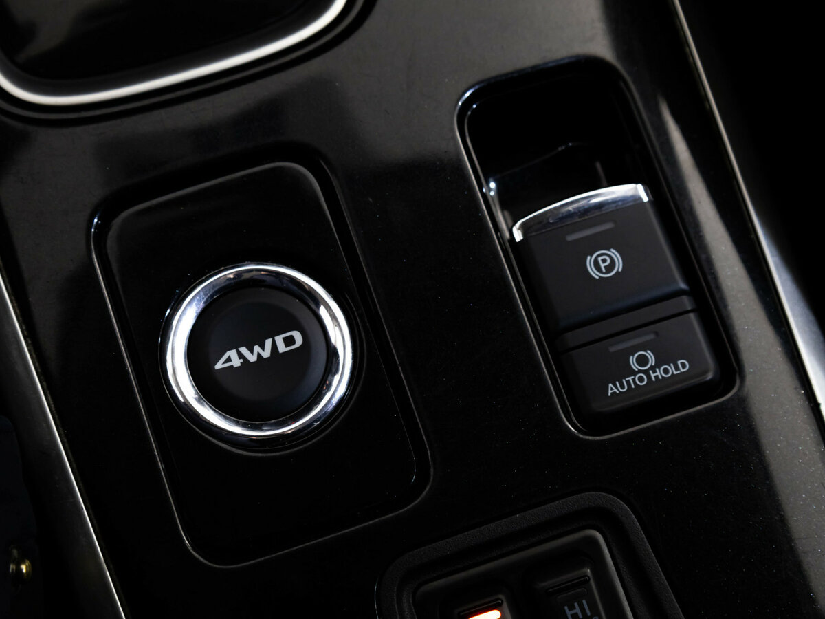 Mitsubishi Outlander с пробегом — 2018 год. Фото: #14