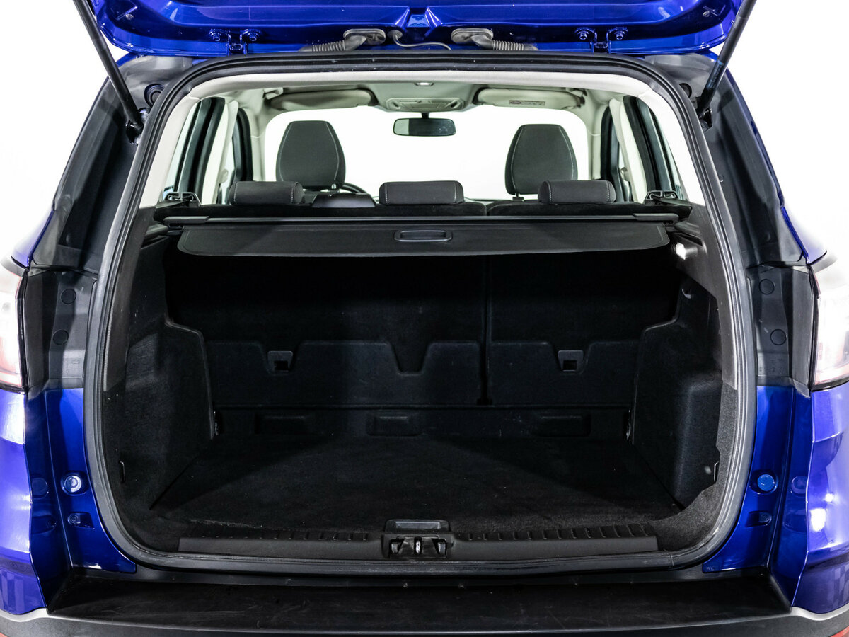 Ford Kuga с пробегом — 2017 год. Фото: #17