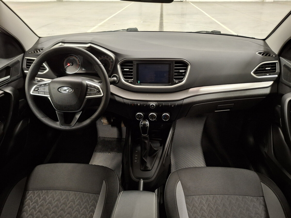 Lada (ВАЗ) Vesta с пробегом — 2024 год. Фото: #13