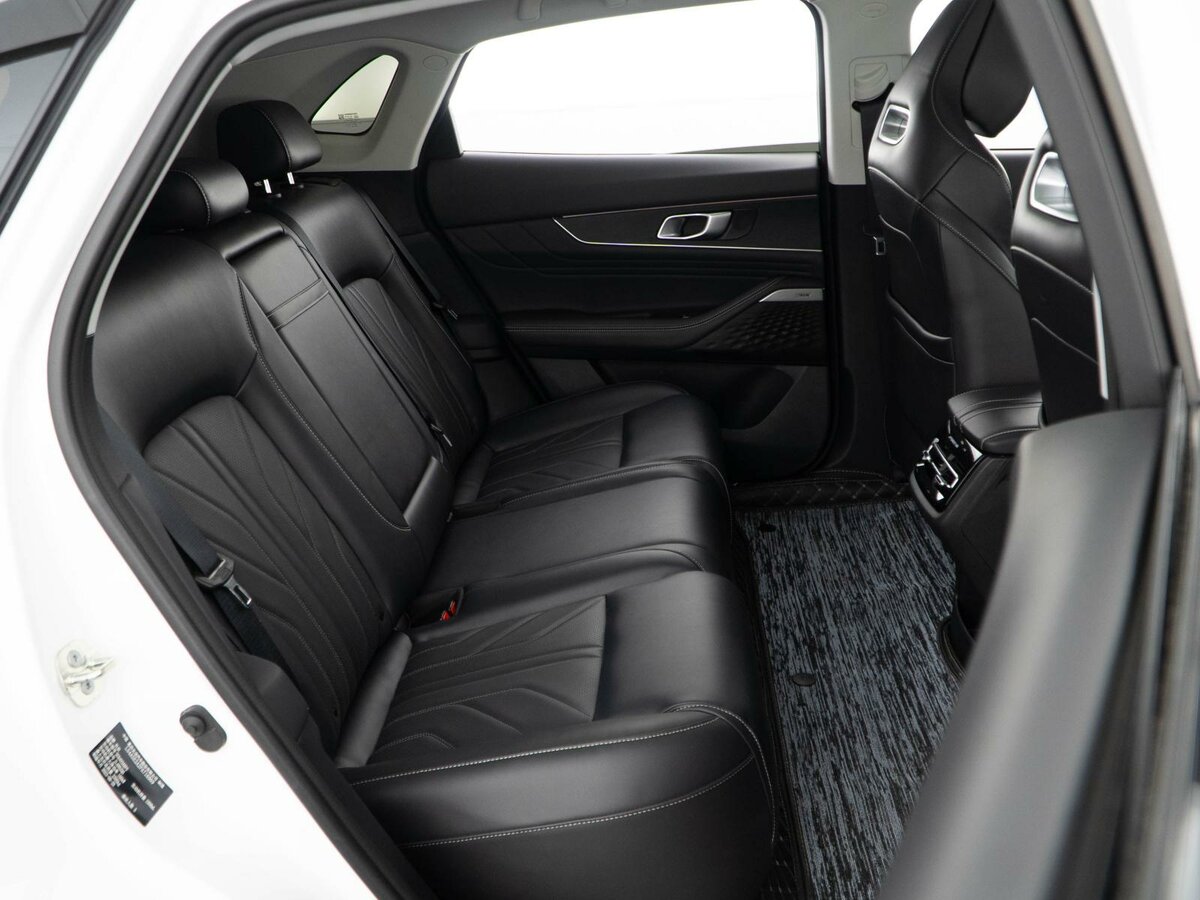 Changan UNI-K с пробегом — 2023 год. Фото: #5