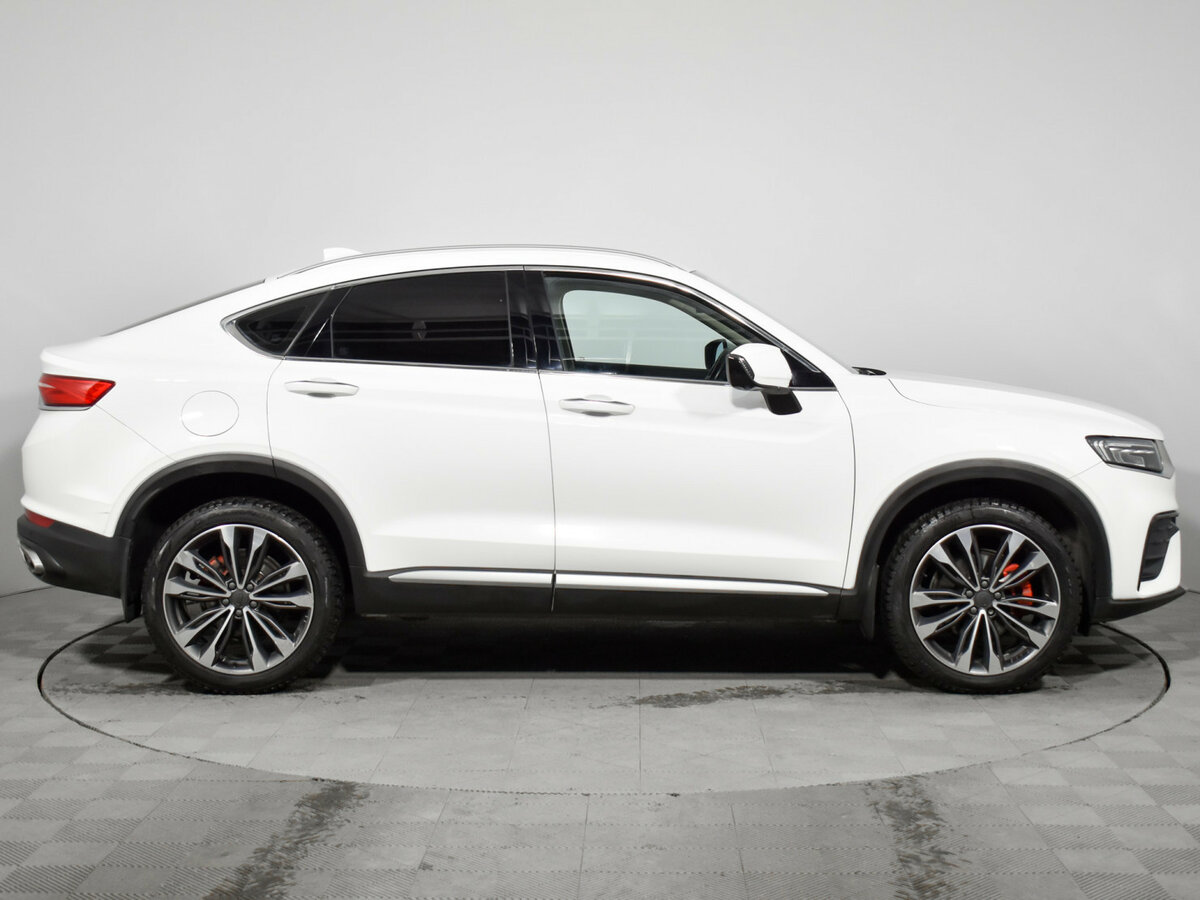 Geely Tugella с пробегом — 2021 год. Фото: #3