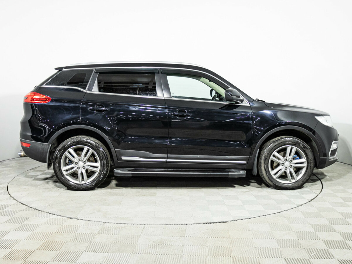 Geely Atlas с пробегом — 2018 год. Фото: #3