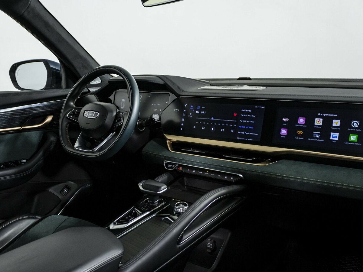 Geely Monjaro с пробегом — 2023 год. Фото: #6