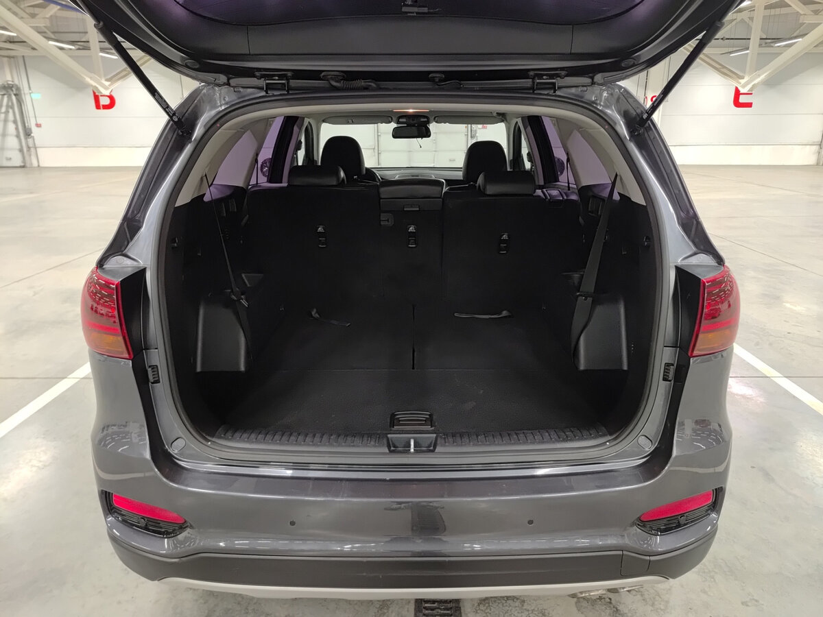 Kia Sorento с пробегом — 2019 год. Фото: #9