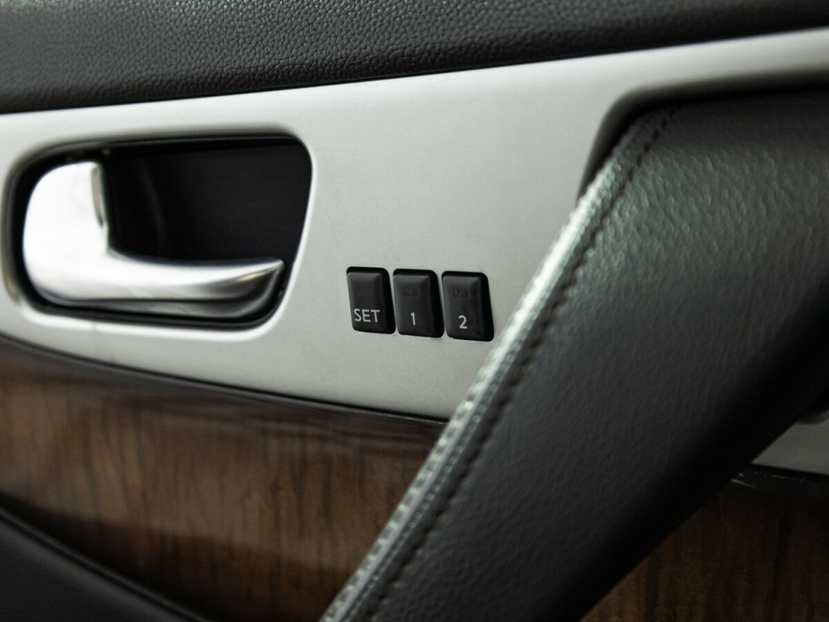 Infiniti FX с пробегом — 2012 год. Фото: #15