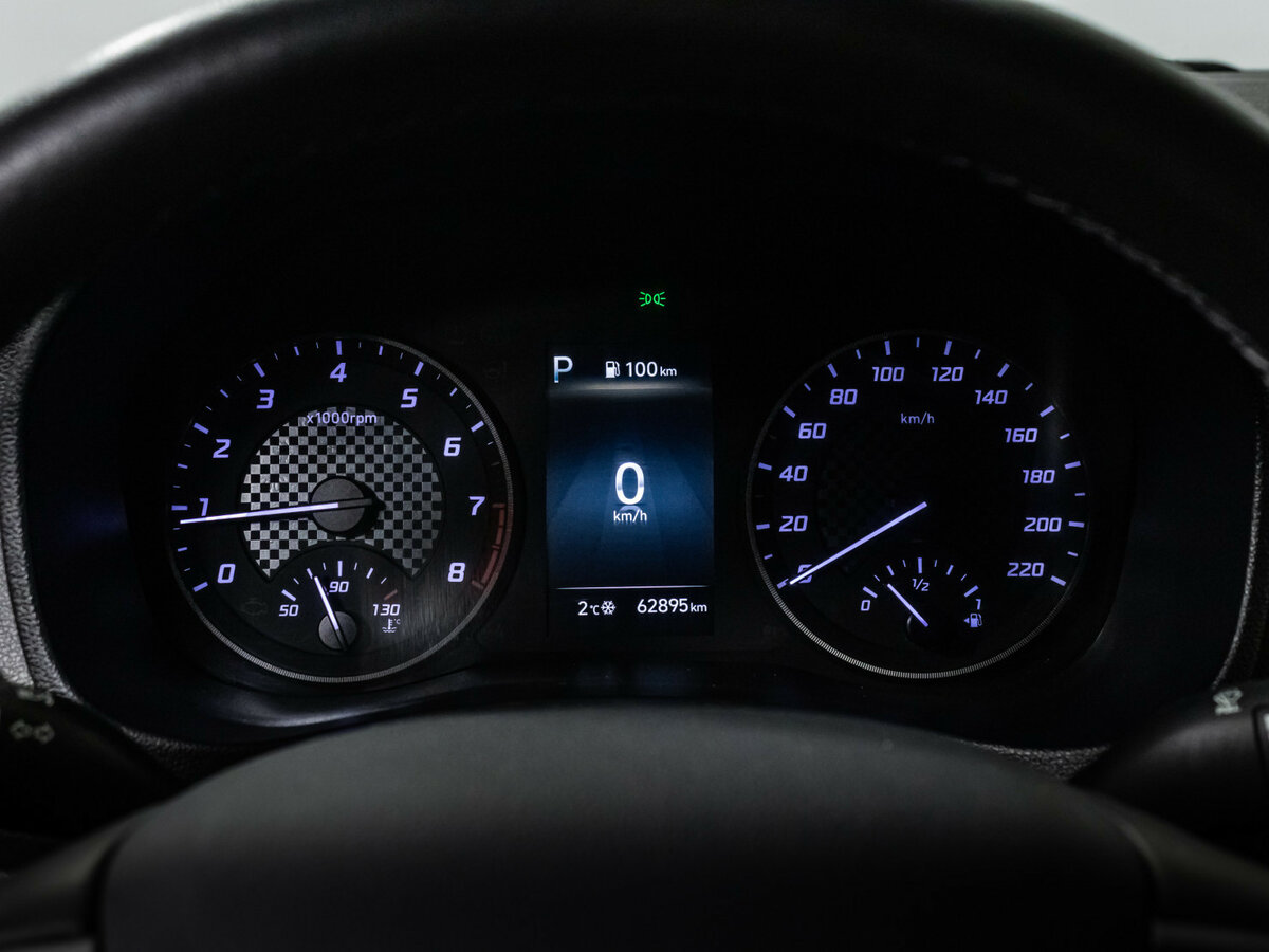 Hyundai Solaris с пробегом — 2021 год. Фото: #9