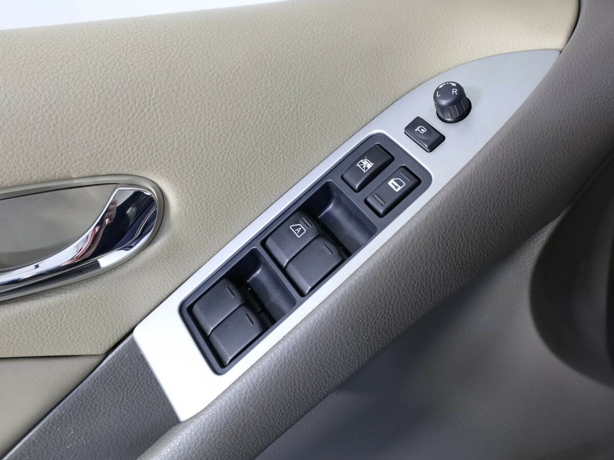 Nissan Murano с пробегом — 2014 год. Фото: #16