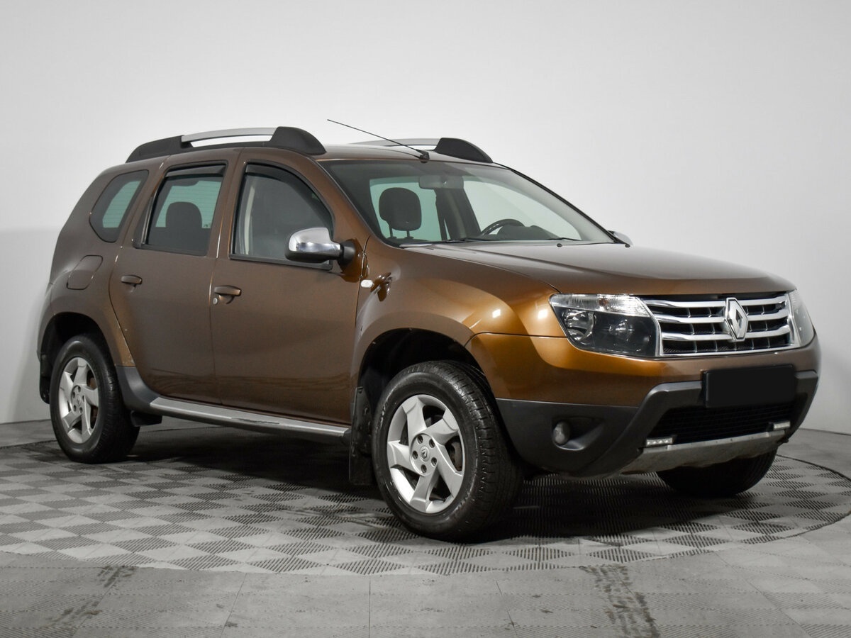 Renault Duster с пробегом — 2012 год. Фото: #2
