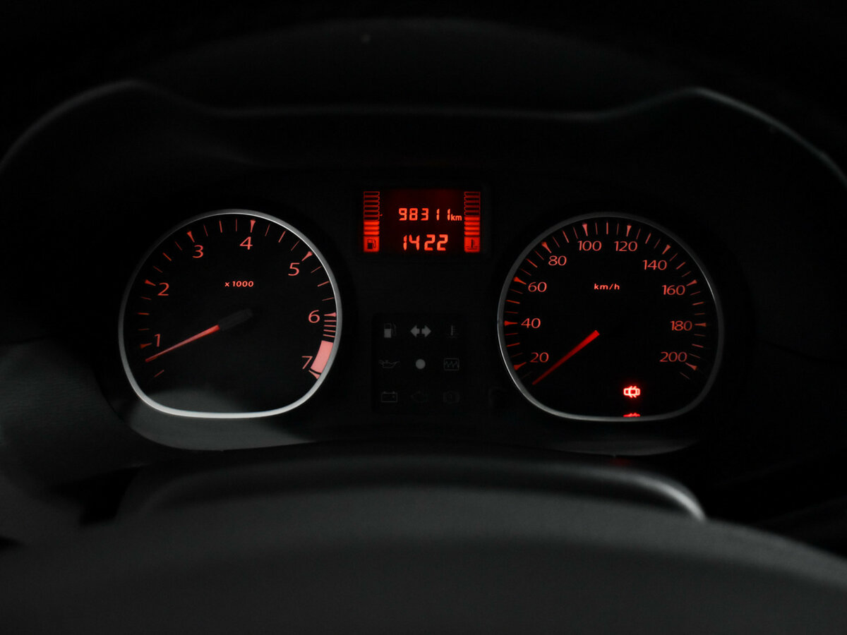 Renault Duster с пробегом — 2012 год. Фото: #14