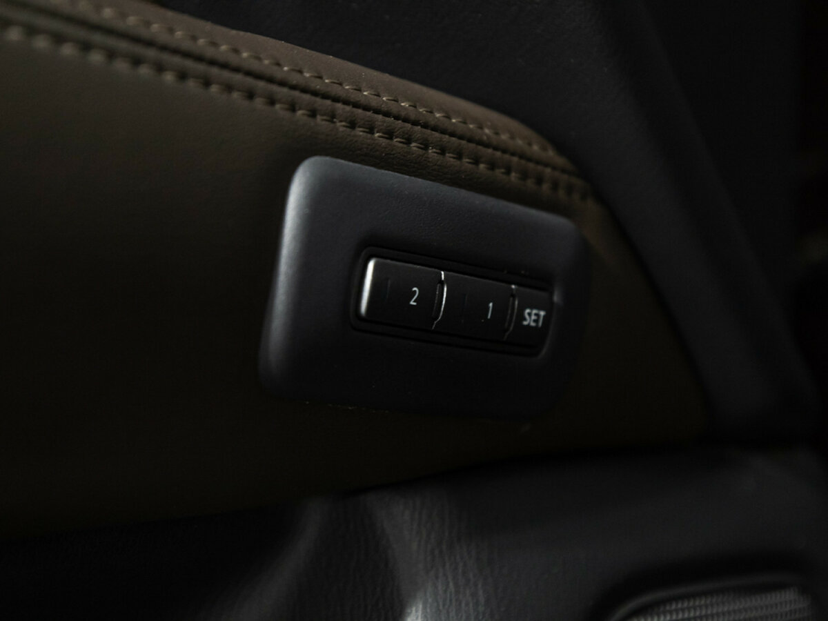 Infiniti QX60 с пробегом — 2014 год. Фото: #13