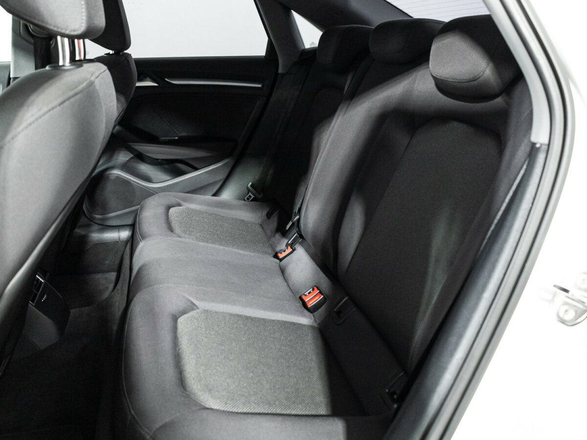 Audi A3 с пробегом — 2018 год. Фото: #9