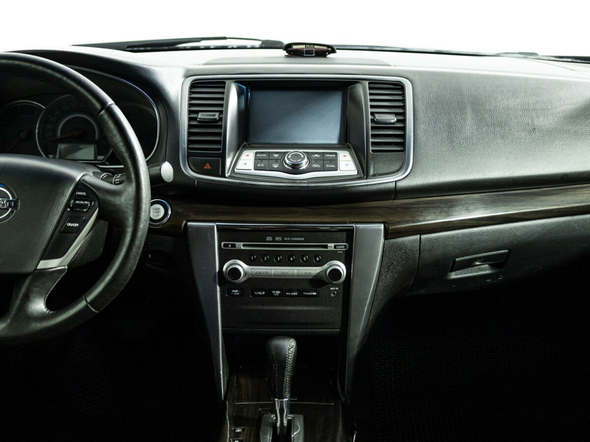 Nissan Teana с пробегом — 2012 год. Фото: #13