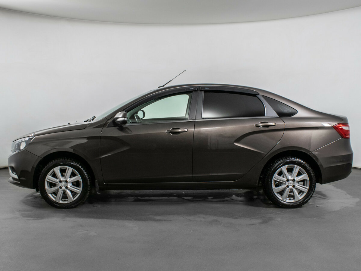 Lada (ВАЗ) Vesta с пробегом — 2022 год. Фото: #7