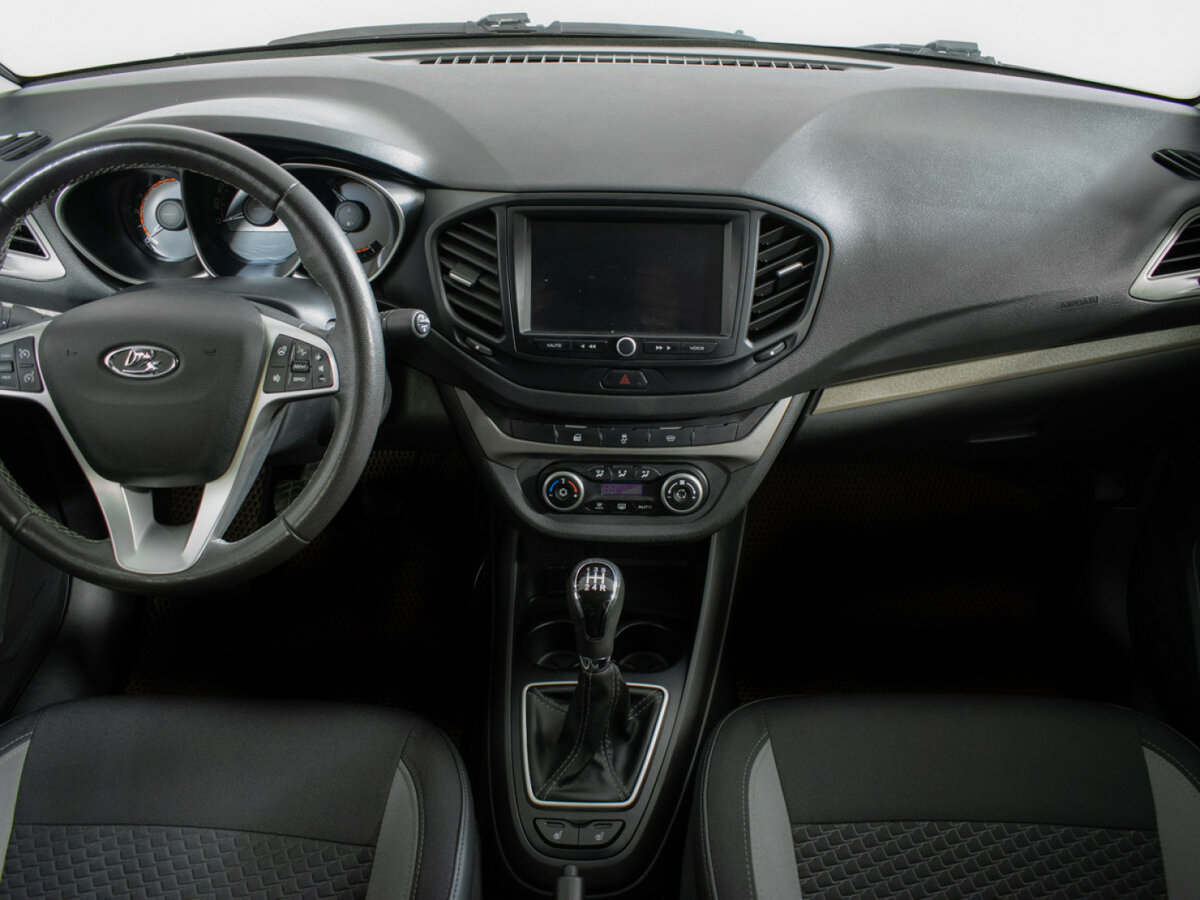 Lada (ВАЗ) Vesta с пробегом — 2022 год. Фото: #10