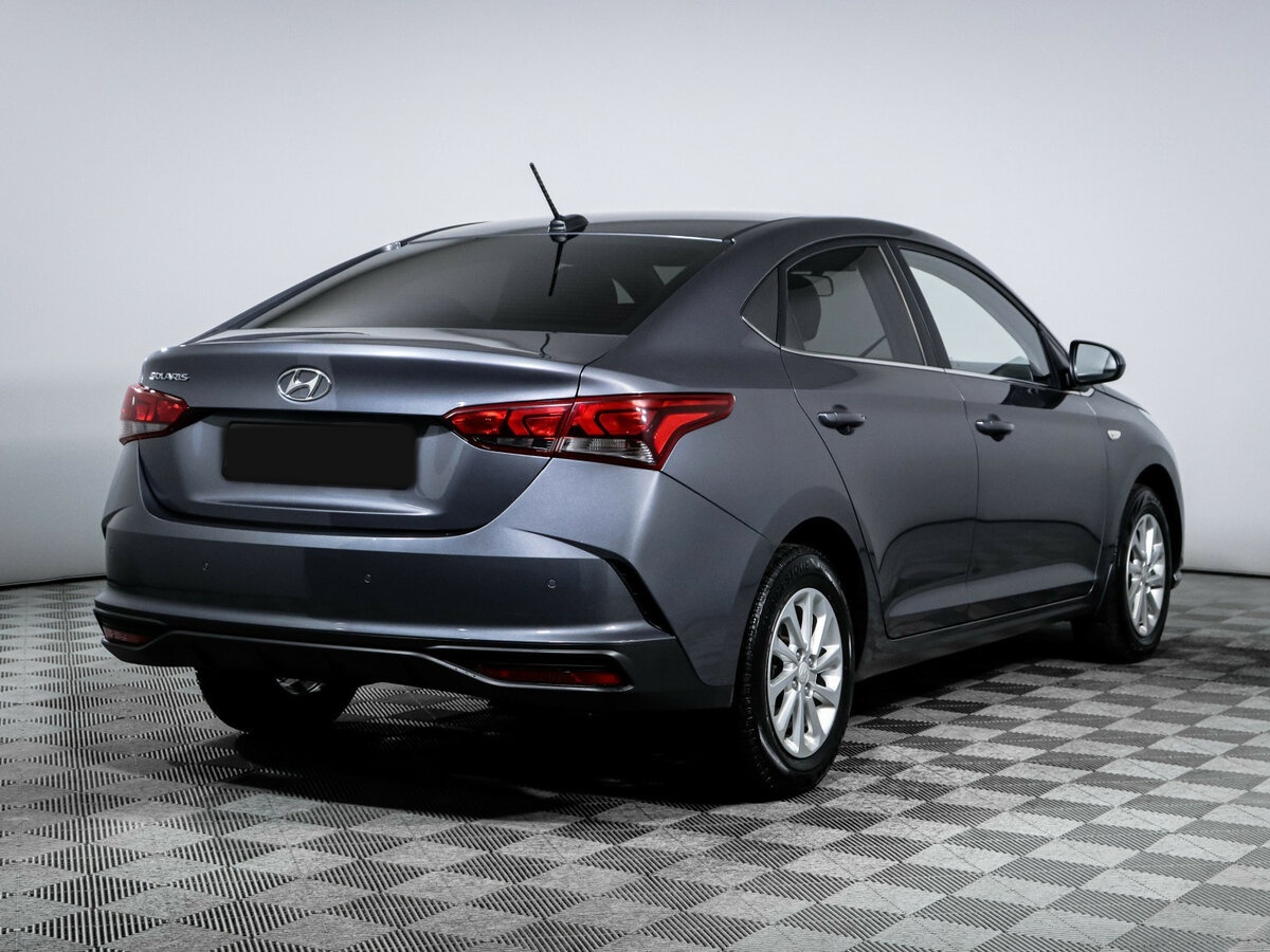 Hyundai Solaris с пробегом — 2021 год. Фото: #3