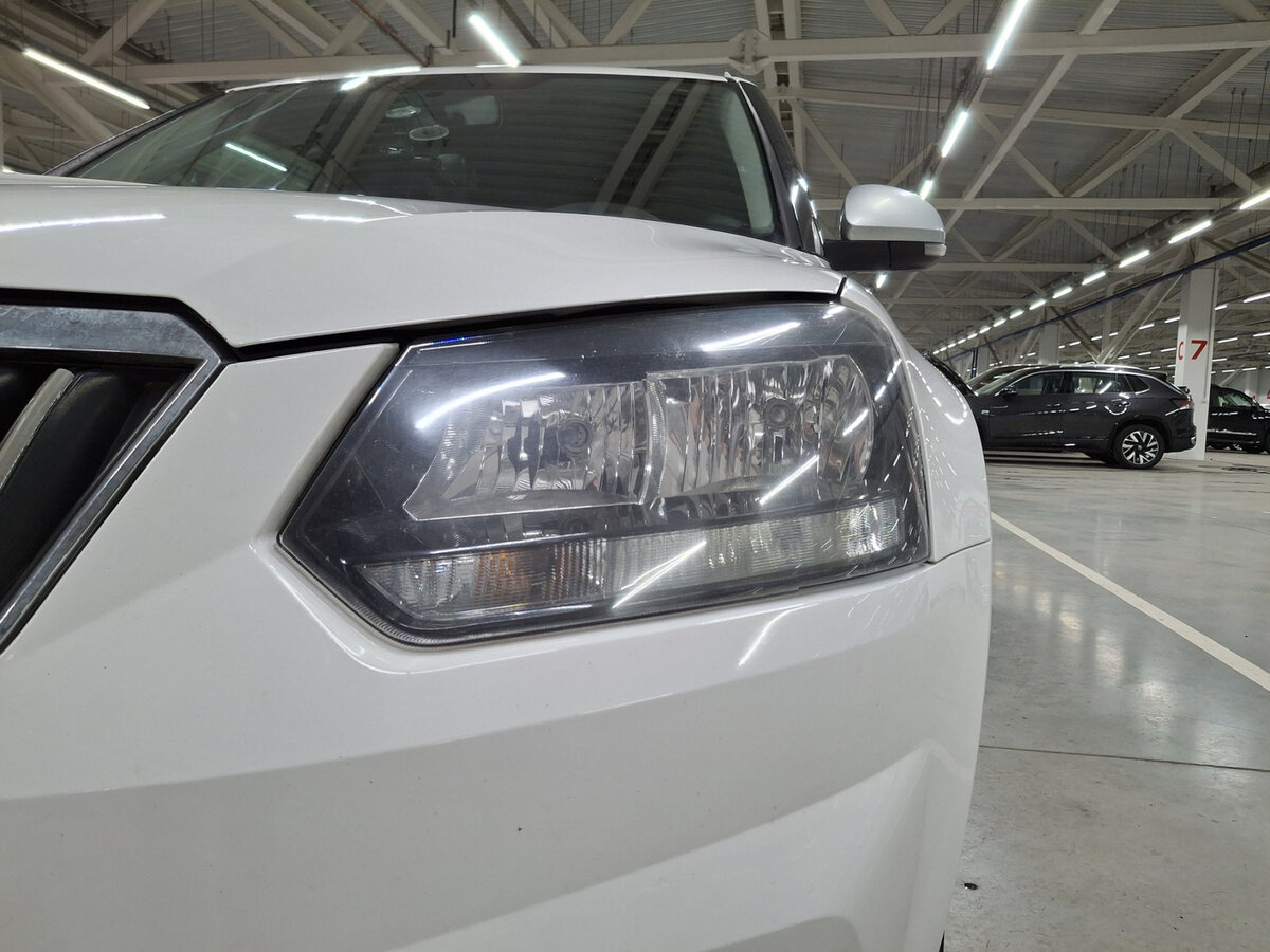 Skoda Yeti с пробегом — 2014 год. Фото: #15