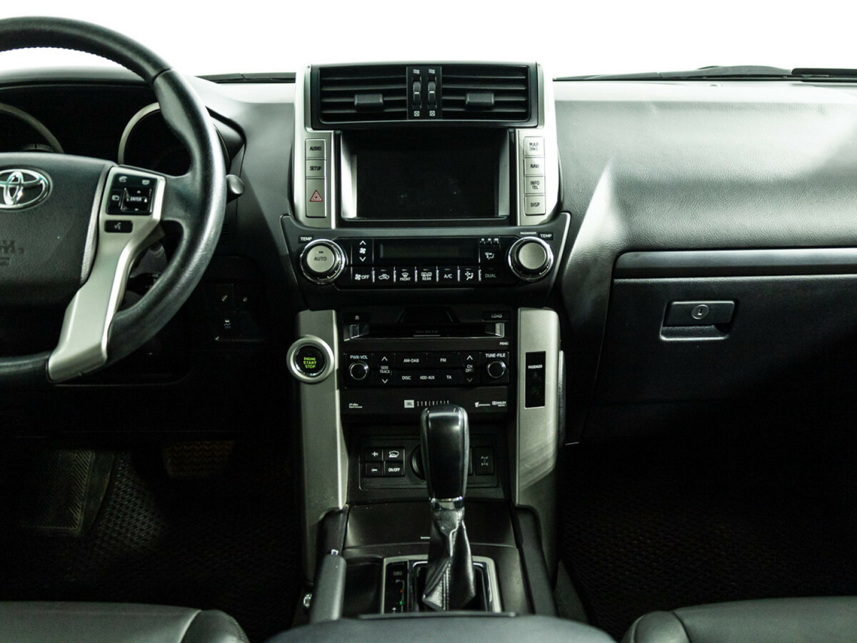 Toyota Land Cruiser Prado с пробегом — 2013 год. Фото: #11