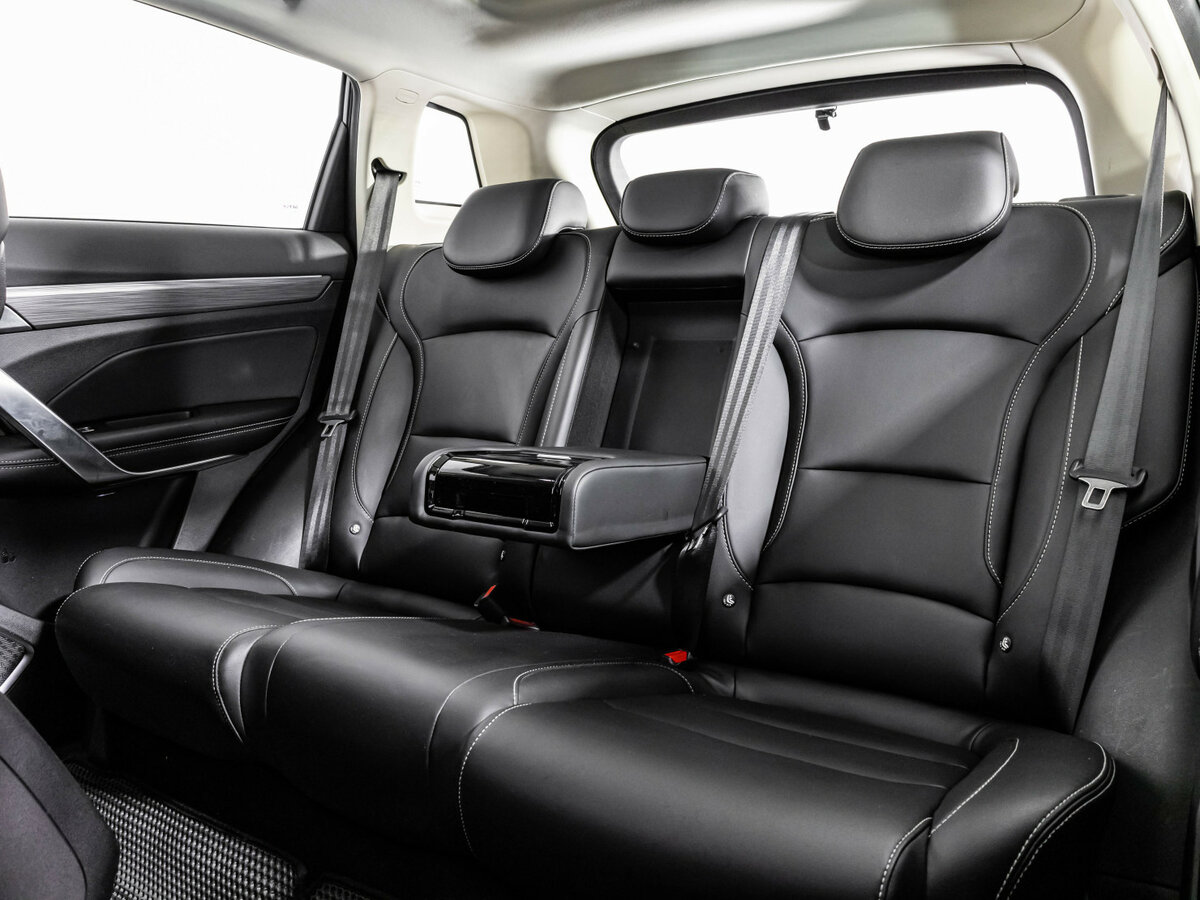 Geely Atlas Pro с пробегом — 2021 год. Фото: #22