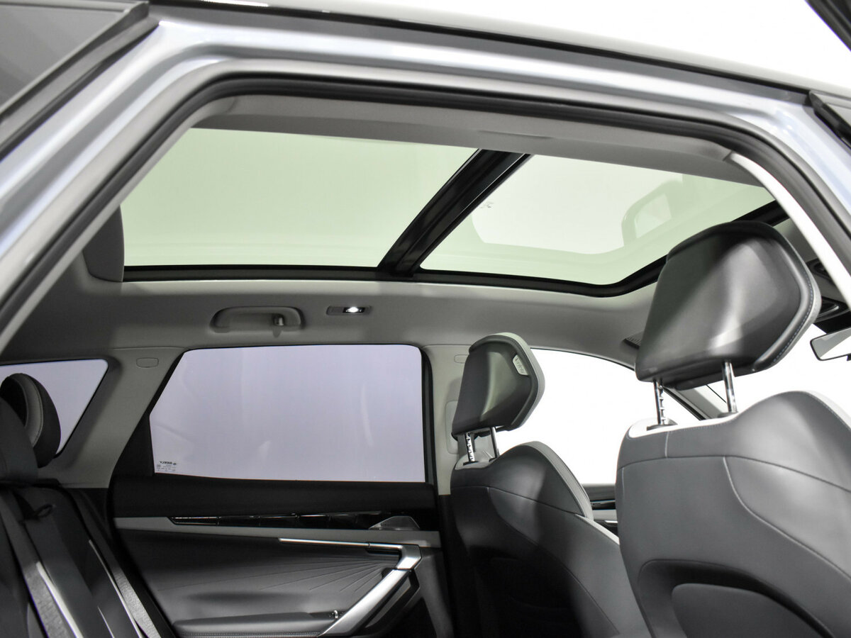 Geely Atlas с пробегом — 2024 год. Фото: #18