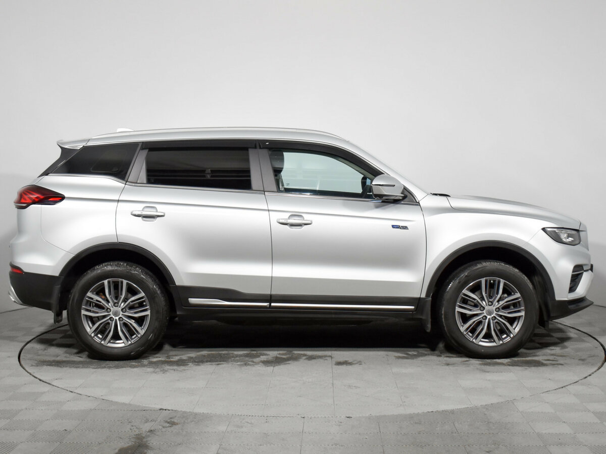 Geely Atlas Pro с пробегом — 2022 год. Фото: #3