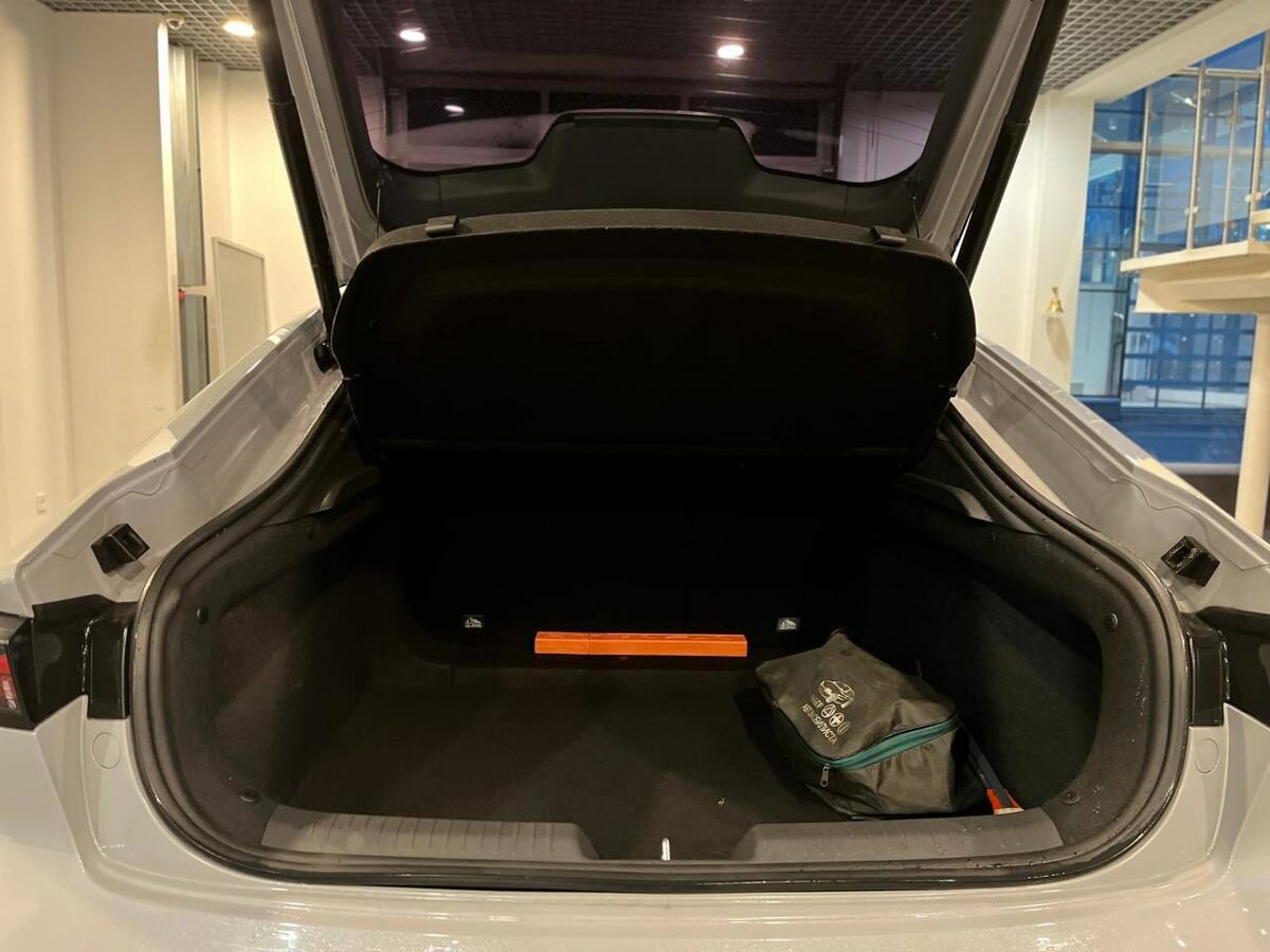 Changan UNI-V с пробегом — 2023 год. Фото: #14