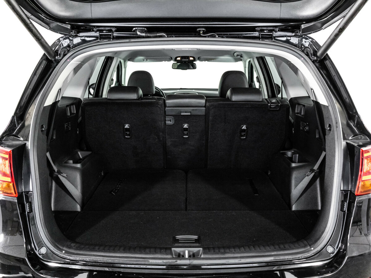 Kia Sorento с пробегом — 2018 год. Фото: #28