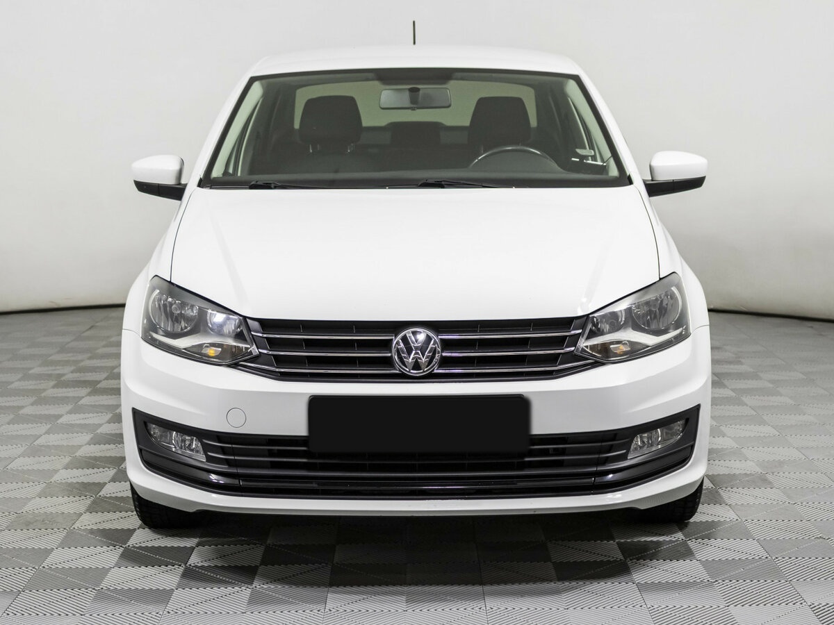 Volkswagen Polo с пробегом — 2016 год. Фото: #1