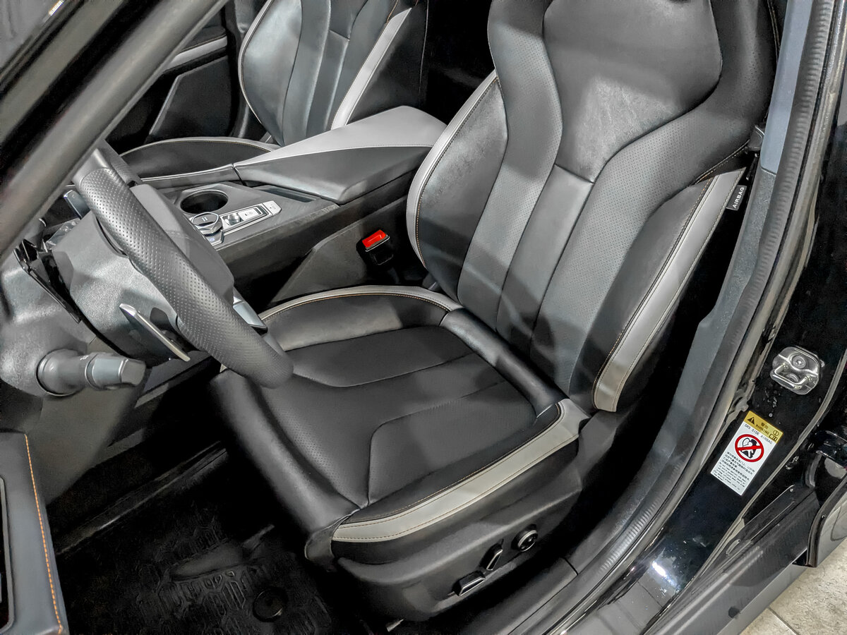 Changan UNI-V с пробегом — 2023 год. Фото: #19