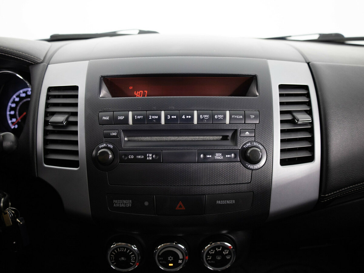 Peugeot 4007 с пробегом — 2012 год. Фото: #10