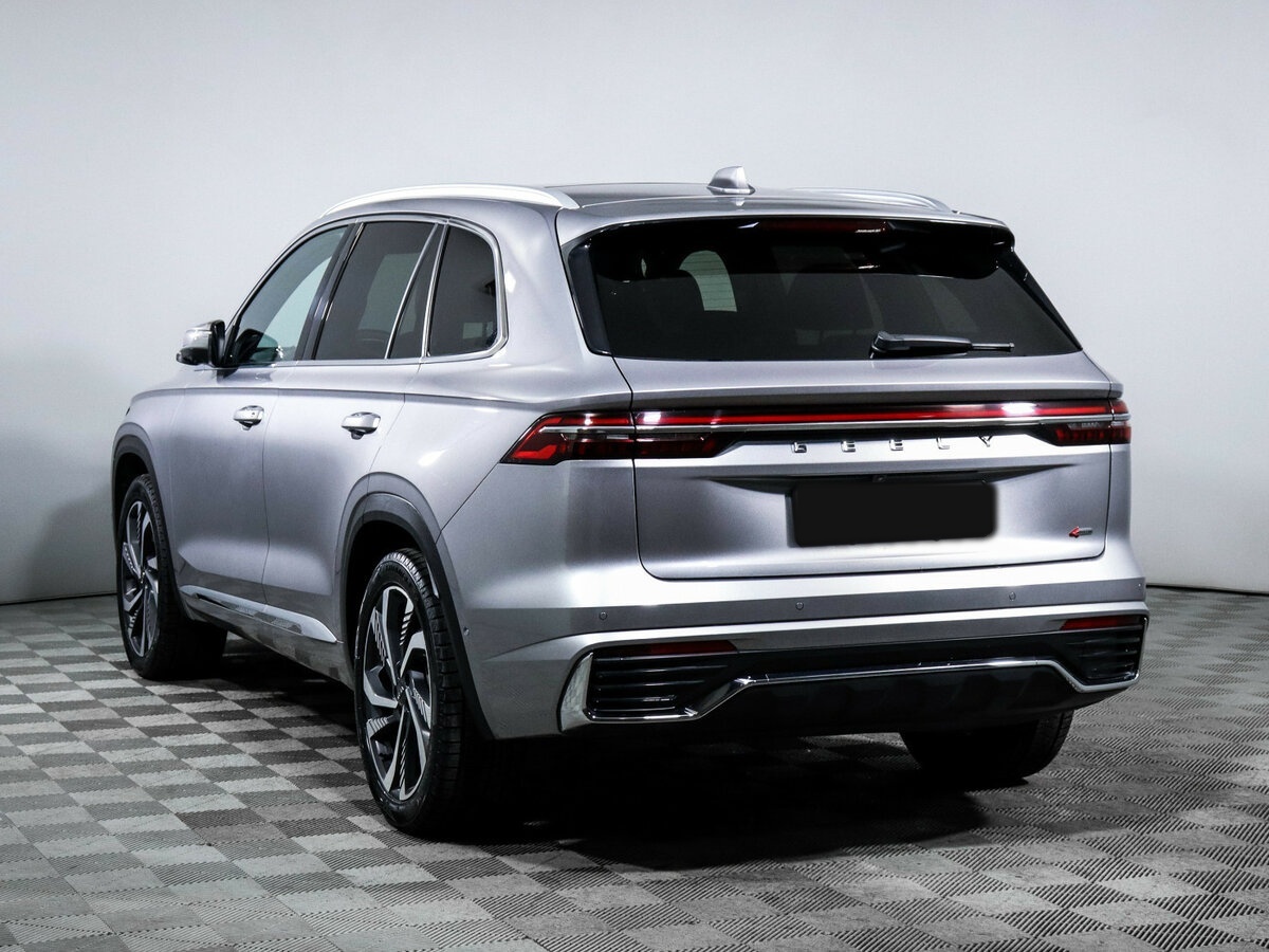 Geely Monjaro с пробегом — 2023 год. Фото: #6