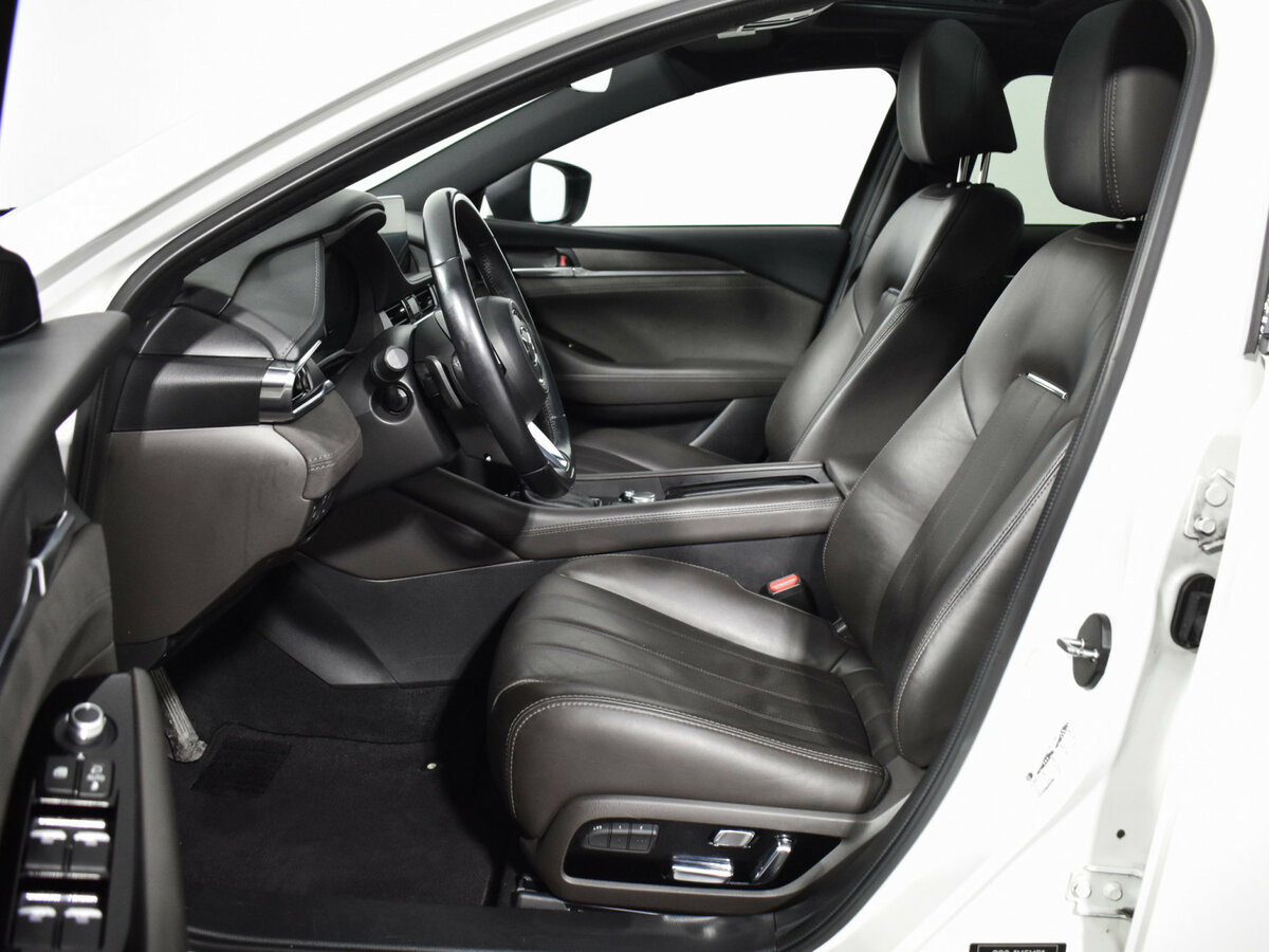 Mazda 6 с пробегом — 2018 год. Фото: #9