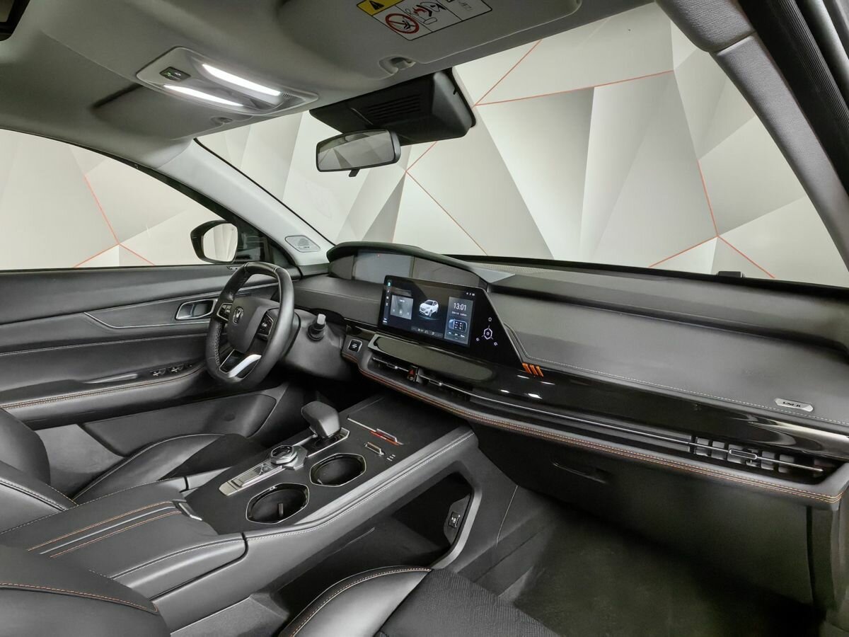 Changan UNI-K с пробегом — 2022 год. Фото: #12