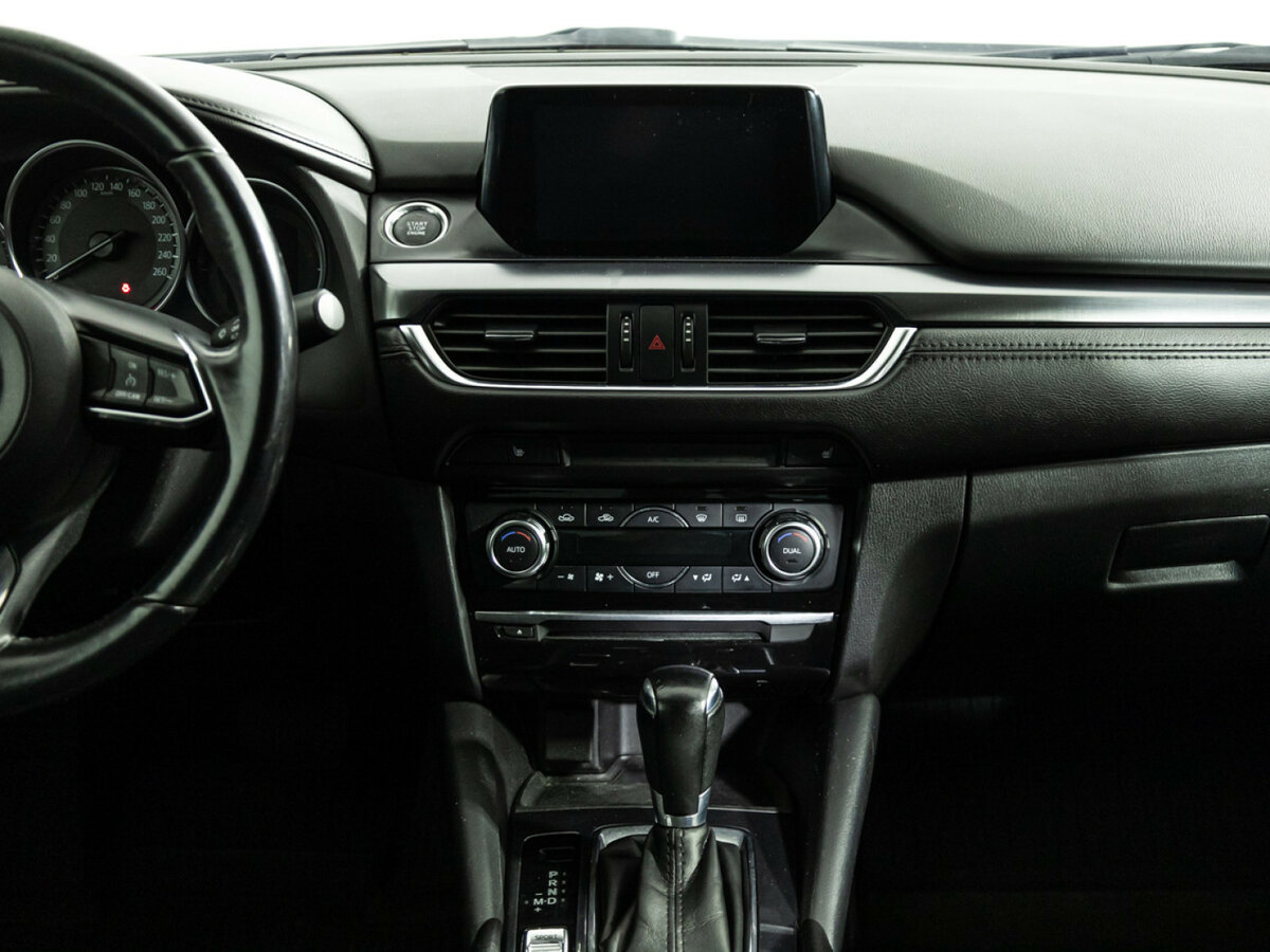 Mazda 6 с пробегом — 2017 год. Фото: #13