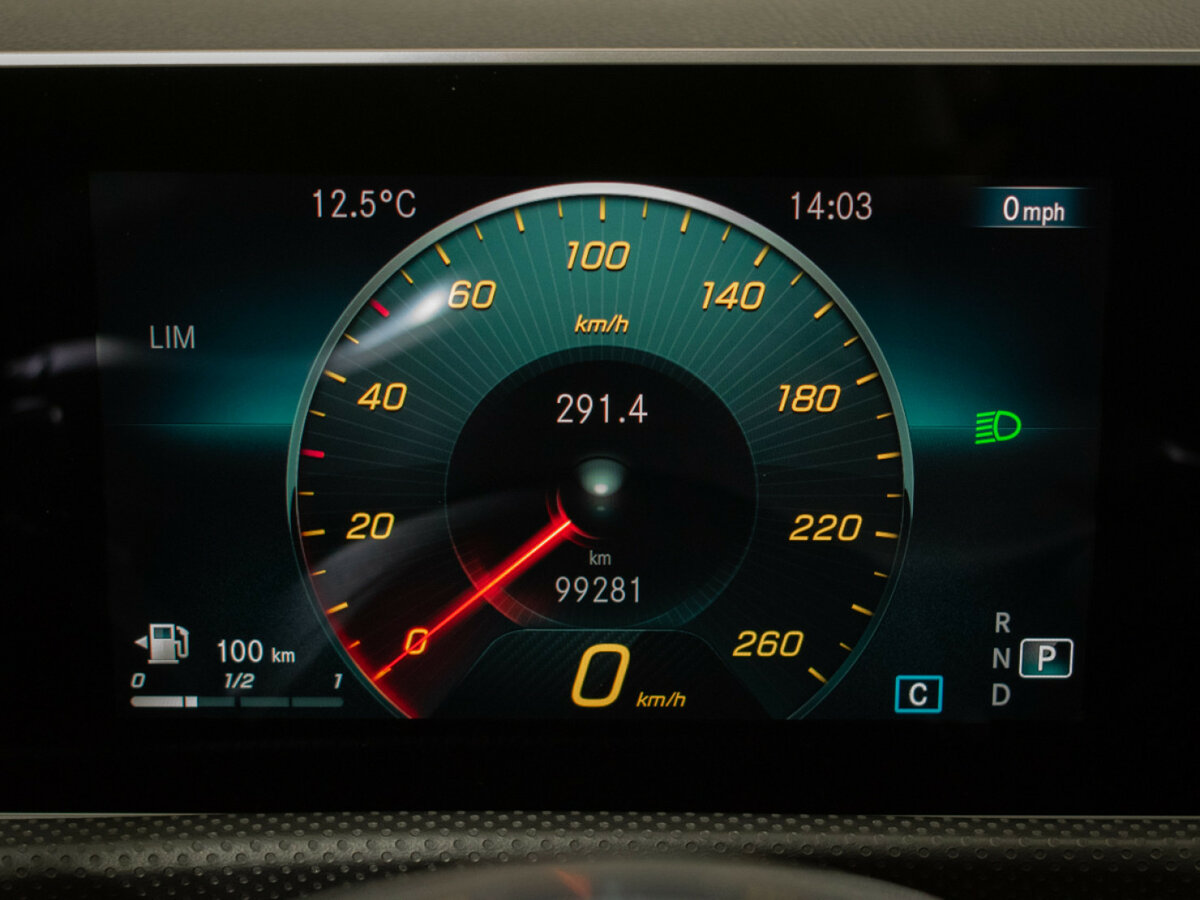 Mercedes-Benz CLA с пробегом — 2020 год. Фото: #12