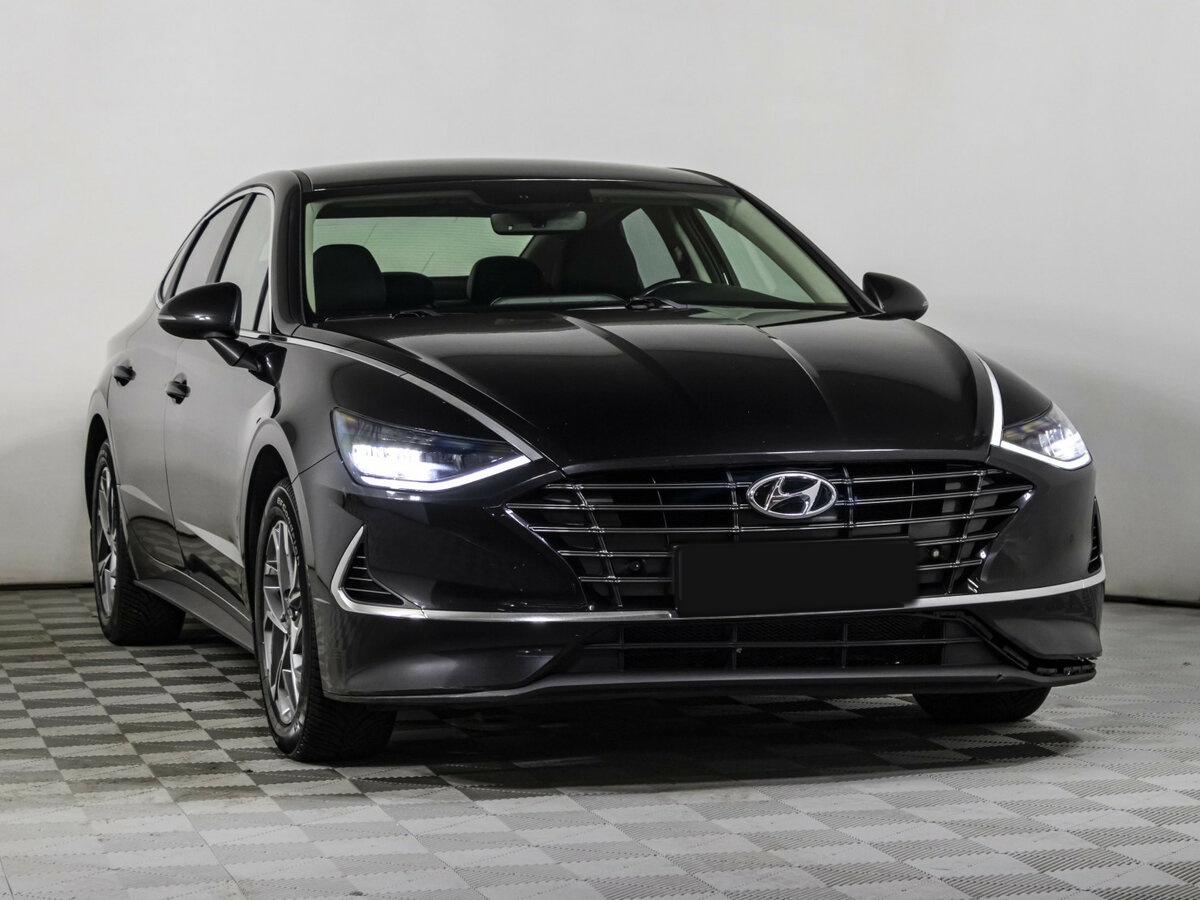 Hyundai Sonata с пробегом — 2020 год. Фото: #2