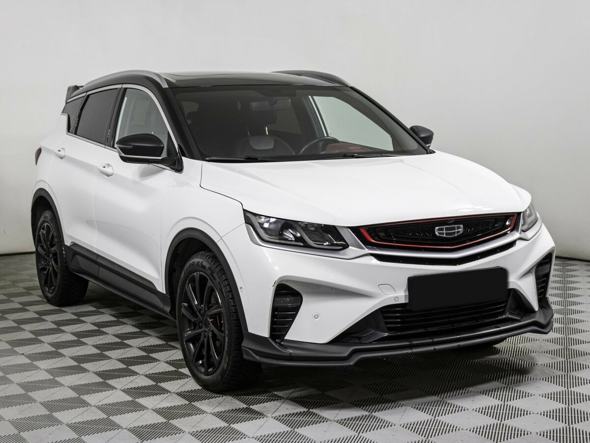 Geely Coolray с пробегом — 2022 год. Фото: #2