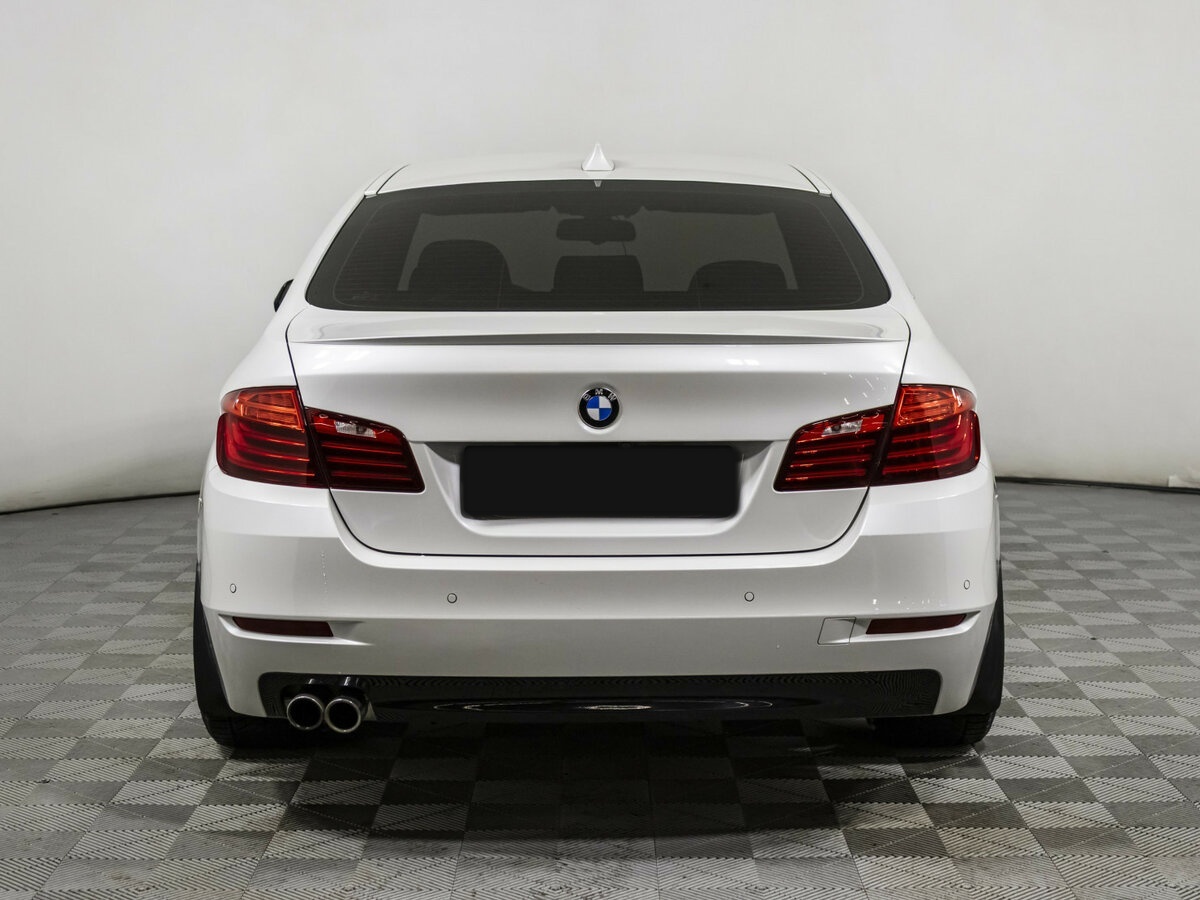 BMW 5 серии с пробегом — 2016 год. Фото: #4