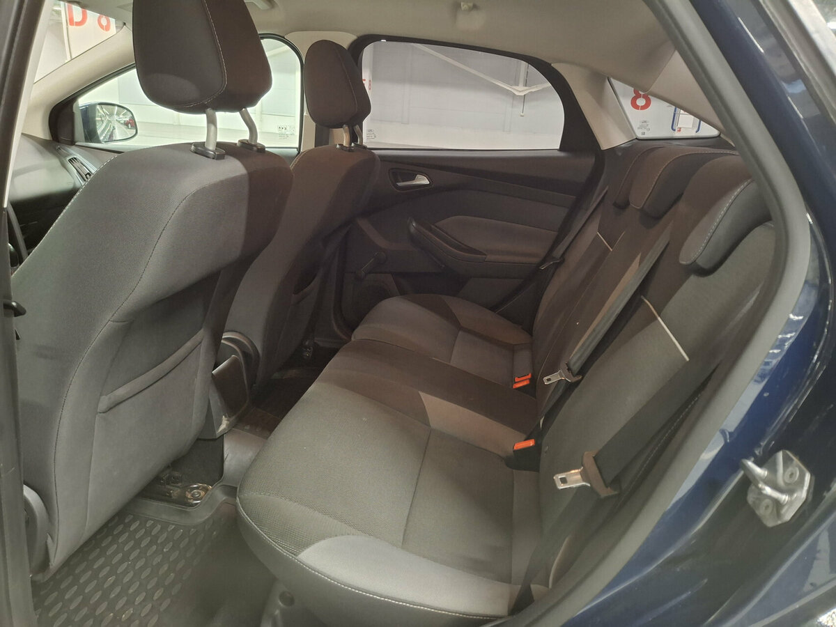 Ford Focus с пробегом — 2012 год. Фото: #11