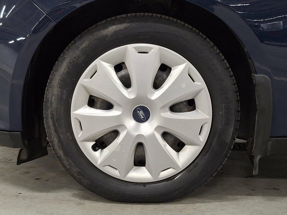 Ford Focus с пробегом — 2012 год. Фото: #17