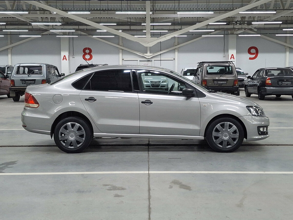 Volkswagen Polo с пробегом — 2018 год. Фото: #3