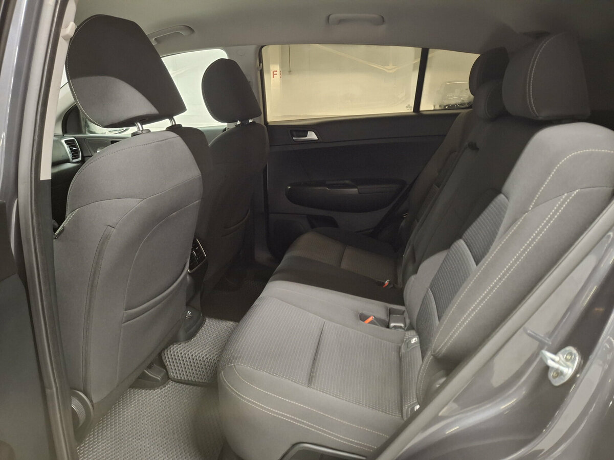 Kia Sportage с пробегом — 2018 год. Фото: #11